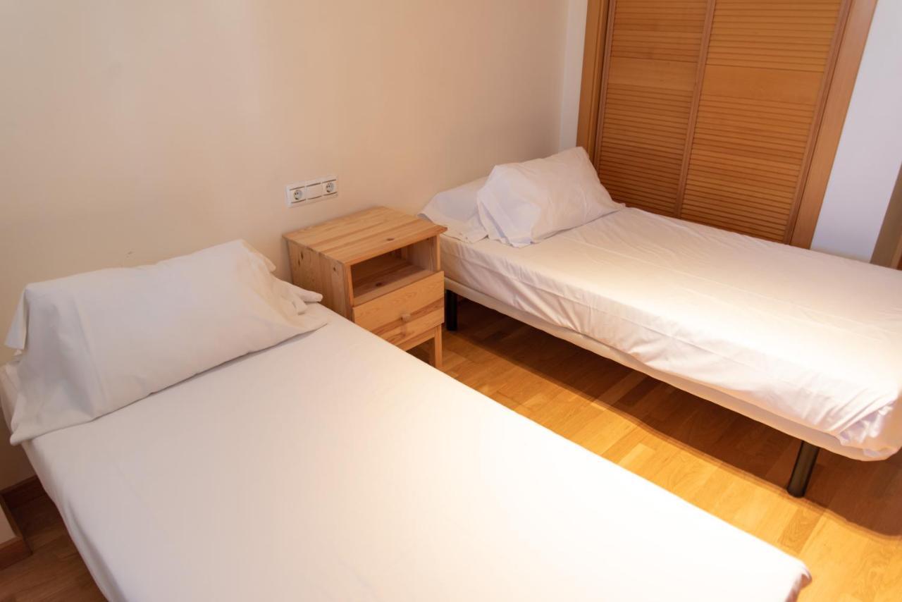 Holidays2malaga Termica With Salt Water Pool 200m From The Beach Apartamento Málaga